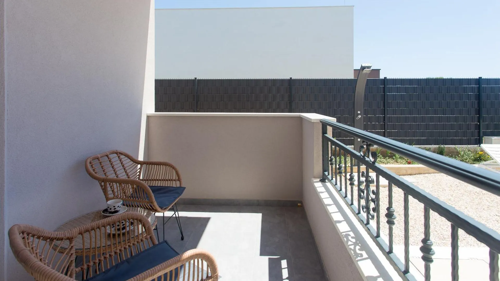 Modern Apartment With Swimming Pool Kastela 0*,
