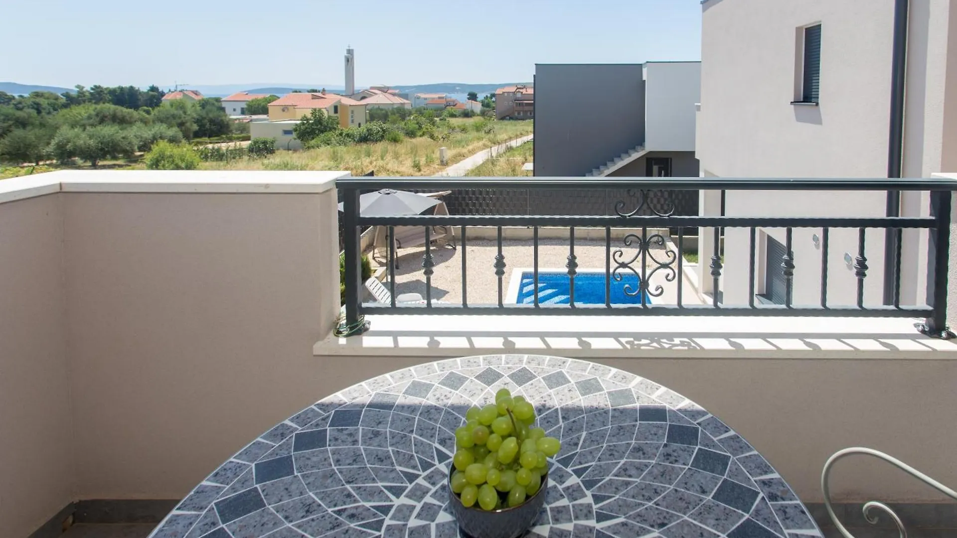 Modern Apartment With Swimming Pool Kastela 0*,  Croatia