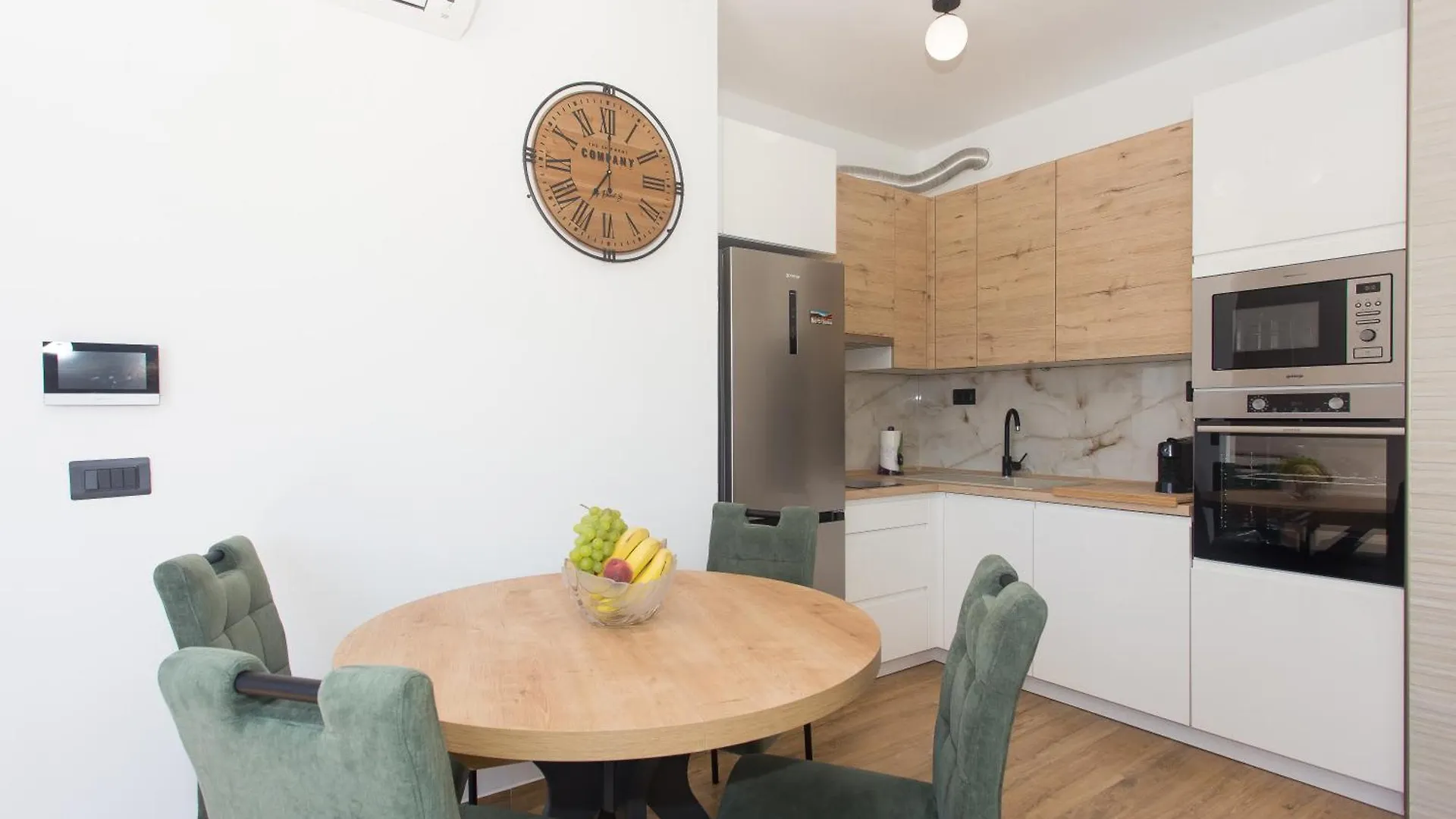 Modern Apartment With Swimming Pool Kastela 0*,